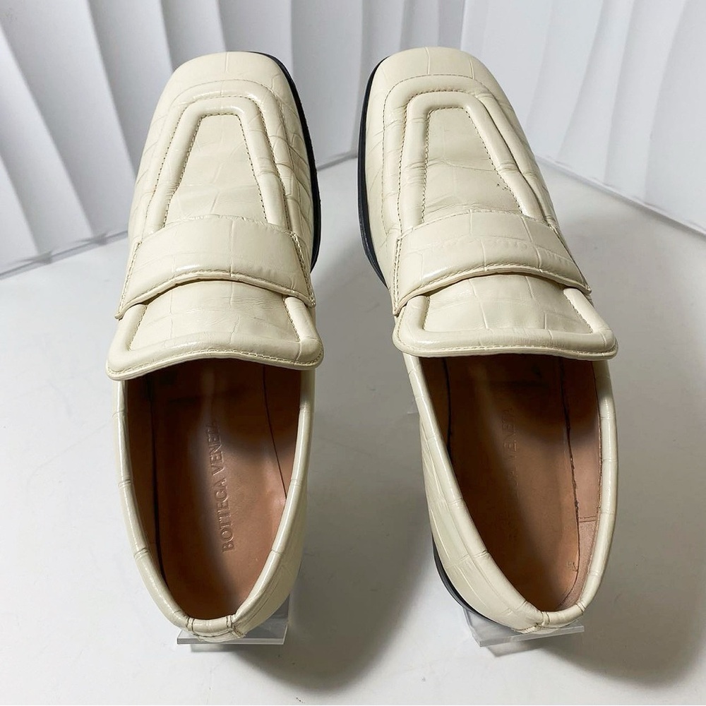 Bottega Veneta Cream Croc-Effect Leather Loafers